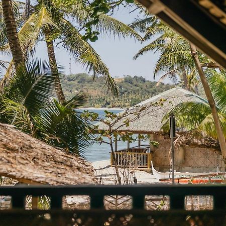 Amami Beach Resort Пуэрто-Галера Экстерьер фото
