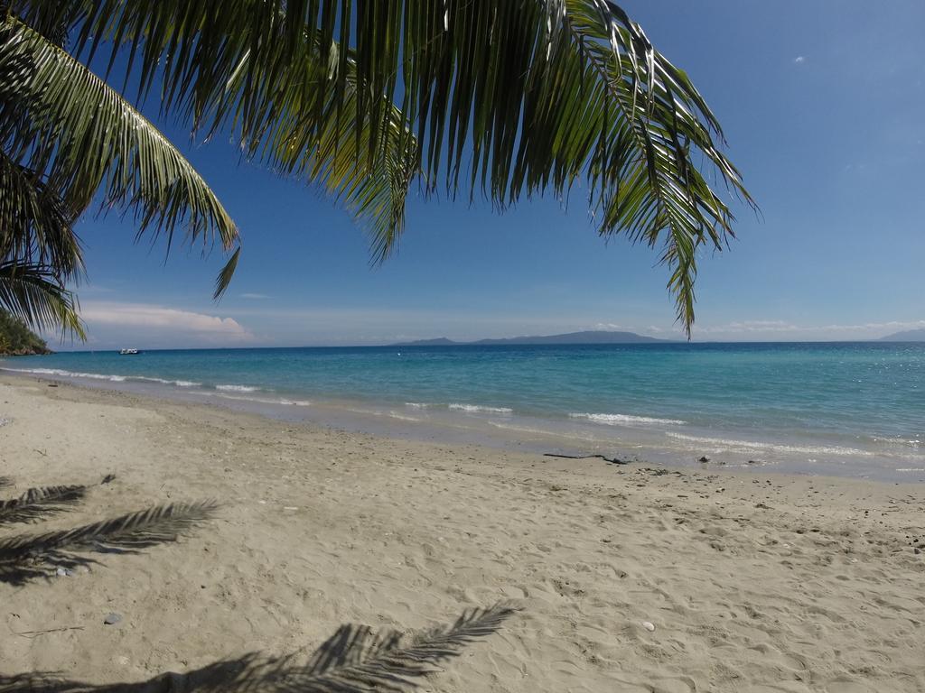 Amami Beach Resort Пуэрто-Галера Экстерьер фото