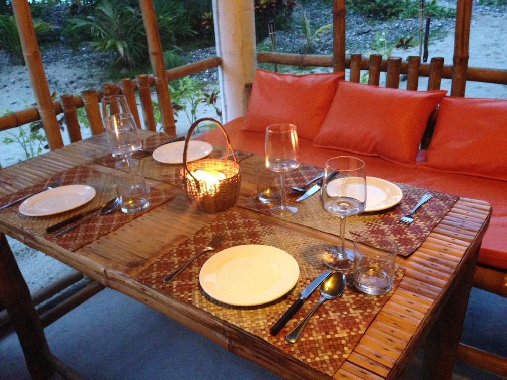 Amami Beach Resort Пуэрто-Галера Экстерьер фото