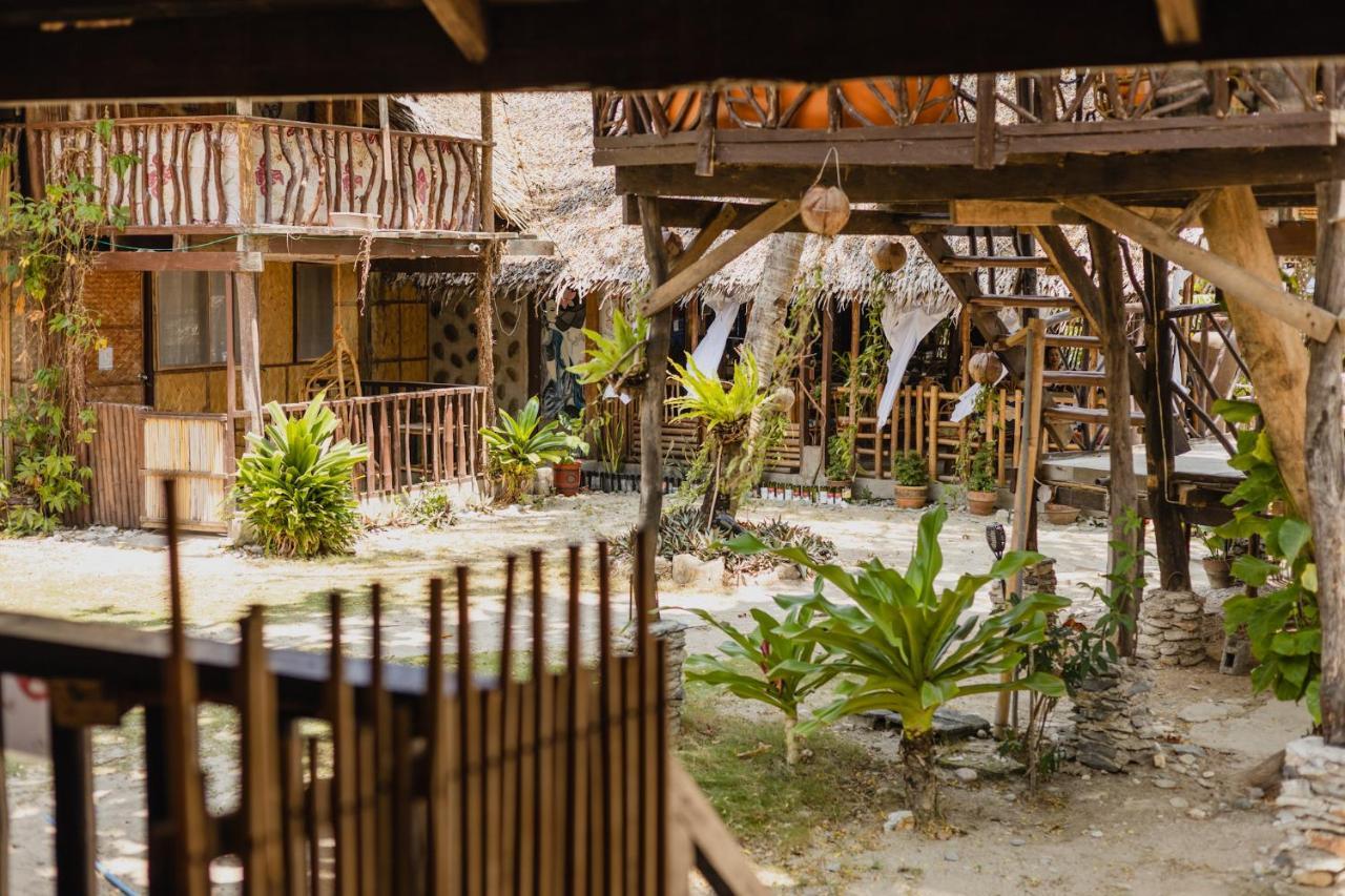 Amami Beach Resort Пуэрто-Галера Экстерьер фото