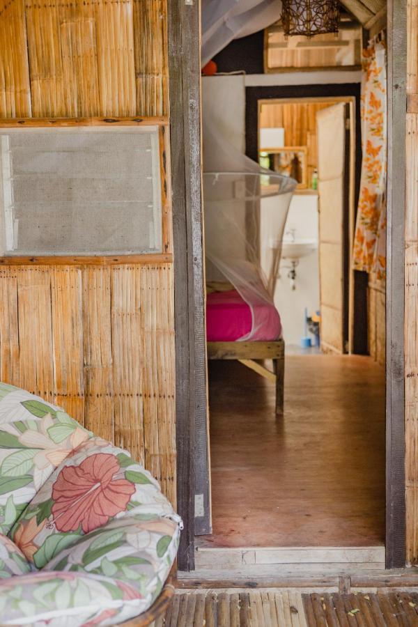 Amami Beach Resort Пуэрто-Галера Экстерьер фото